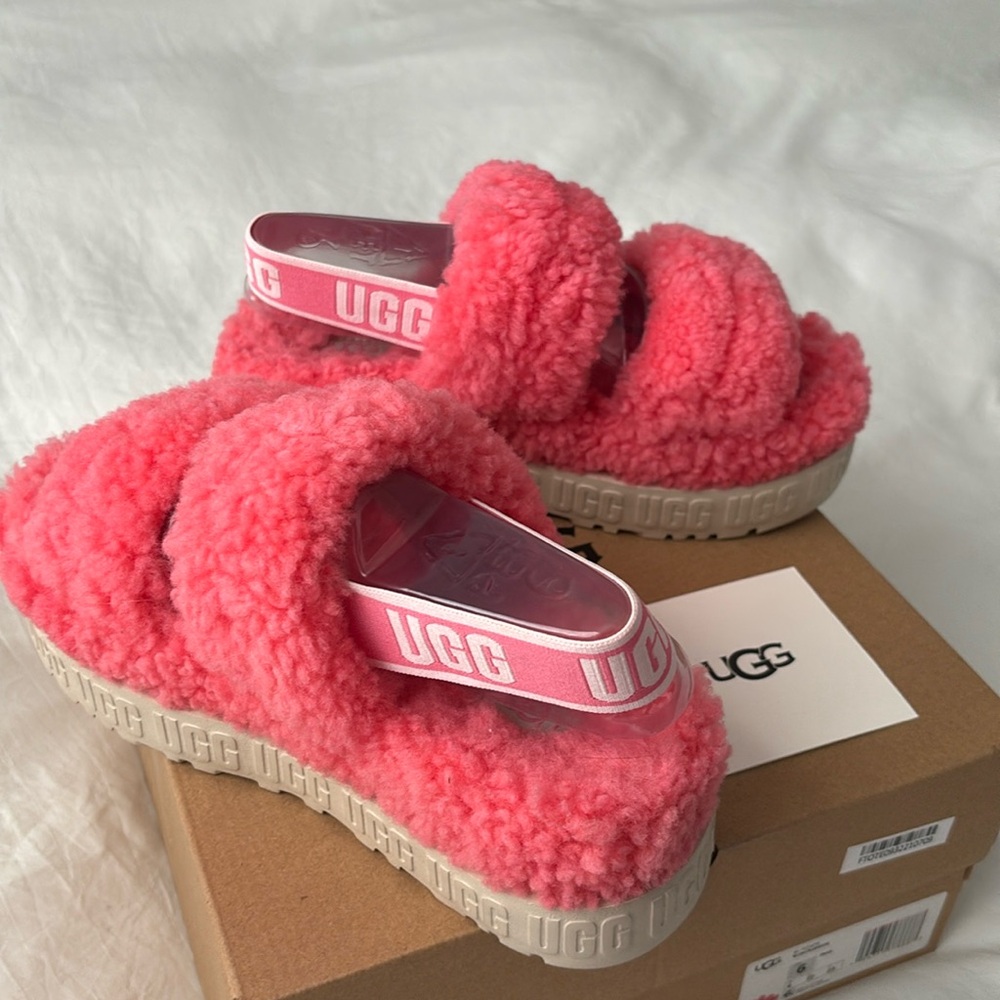 UGG pink Oh Fluffita platforms